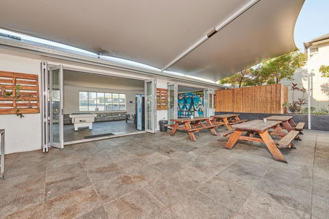 Nomads Byron Bay Backpackers - Accommodation Resorts 4