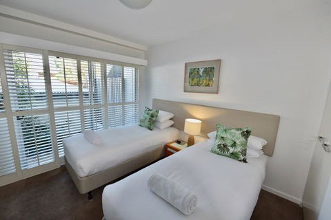 East On Byron - Accommodation Resorts 8
