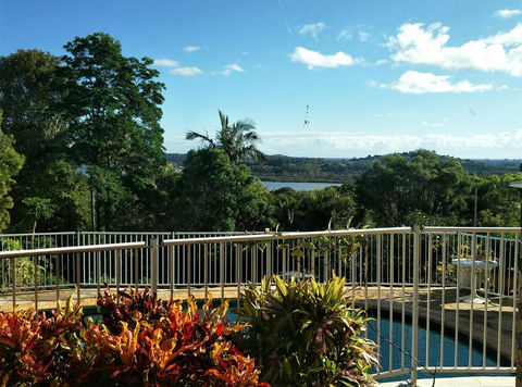 Southern - Accommodation Resorts 2