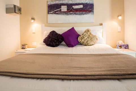 Nelson Bay Bed & Breakfast - Accommodation Resorts 26