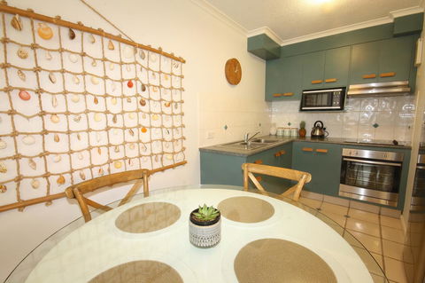 Cossies By The Sea - Accommodation Resorts 9