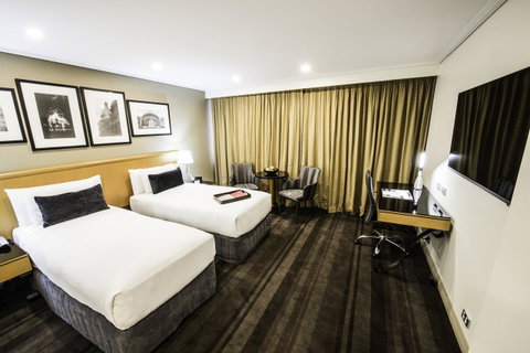 Rydges World Square - Accommodation Resorts 14