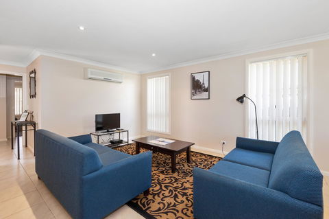 Colonial Court Villas - Accommodation Resorts 26