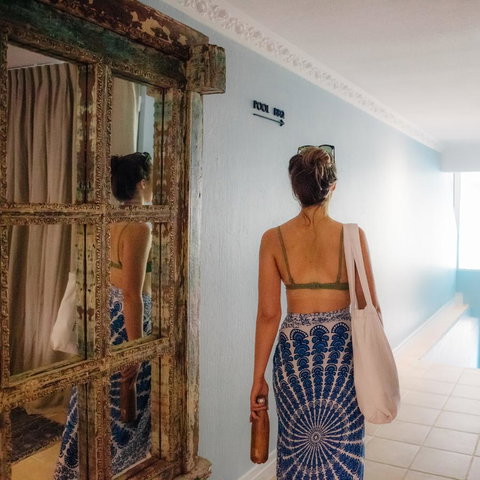 The Lord Byron - Accommodation Resorts 20