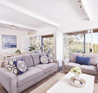 Bright and Spacious Family Home With Leafy Deck - Accommodation Resorts