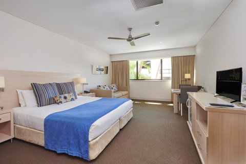 Waves Byron Bay - Accommodation Resorts 35