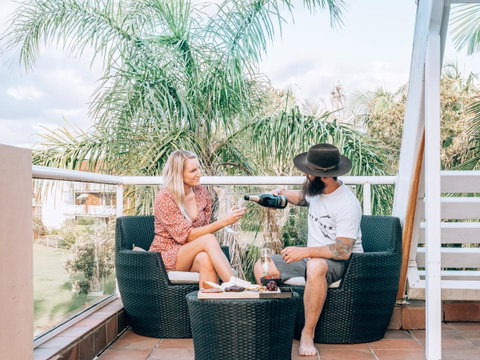Waves Byron Bay - Accommodation Resorts 11