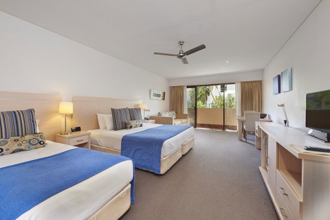 Waves Byron Bay - Accommodation Resorts 25