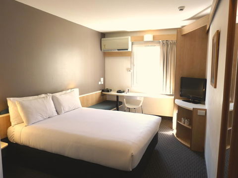 Ibis Thornleigh - Accommodation Resorts 25