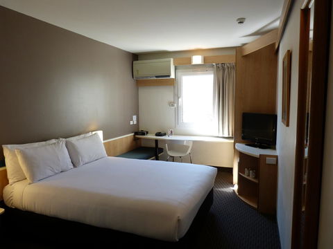 Ibis Thornleigh - Accommodation Resorts 3