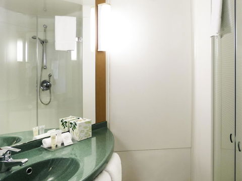 Ibis Thornleigh - Accommodation Resorts 19