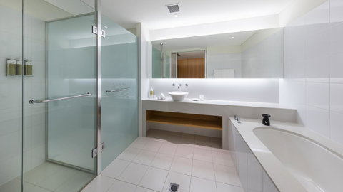 Oaks Cypress Lakes Resort - Accommodation Resorts 18