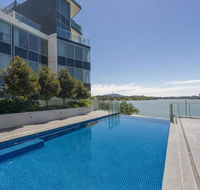 Accommodate Canberra - Lakefront - Accommodation Resorts