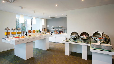 BEST WESTERN PLUS Apollo Hotel Newcastle - Accommodation Resorts 14