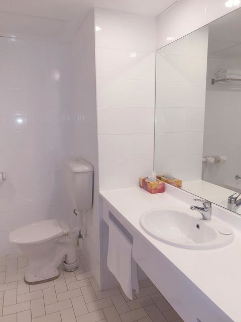 Marina Resort - Accommodation Resorts 40