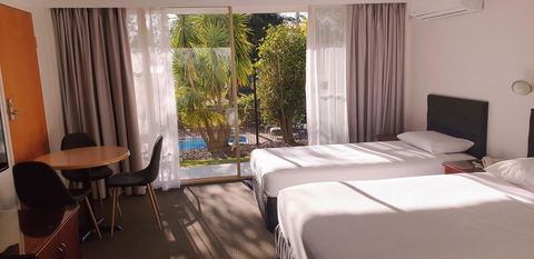 Marina Resort - Accommodation Resorts 18