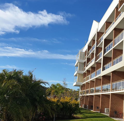Marina Resort - Accommodation Resorts 23