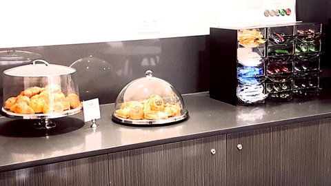 Value Suites Green Square - Accommodation Resorts 19