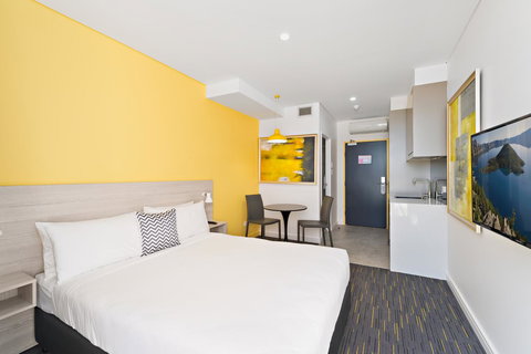 Value Suites Green Square - Accommodation Resorts 28