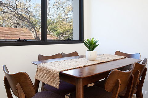 Stylish Apartment With Garage Near Bondi Beach - Accommodation Resorts 10