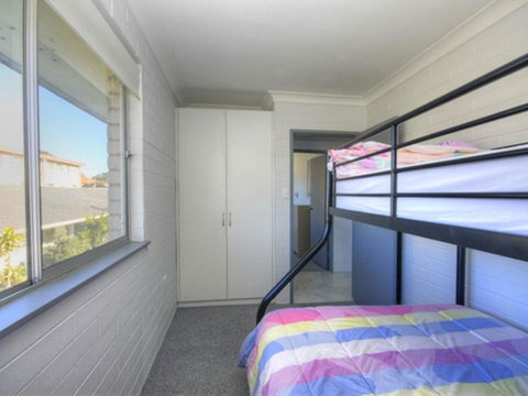 45 Wharf Street - Whole House - Accommodation Resorts 4