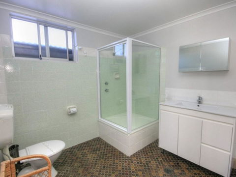 45 Wharf Street - Whole House - Accommodation Resorts 8