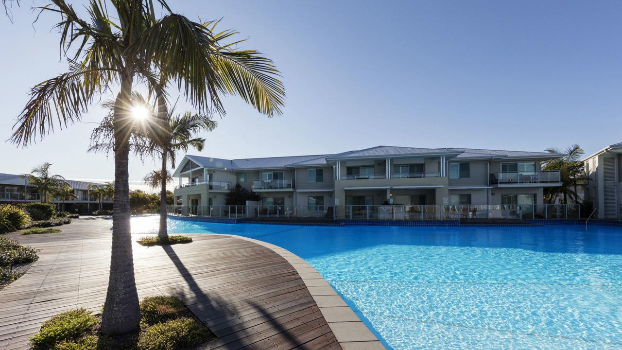  Accommodation Resorts