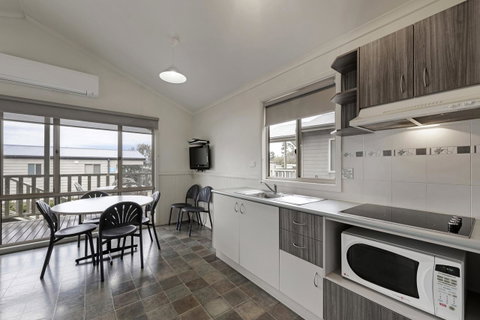 Discovery Parks - Dubbo - Accommodation Resorts 4