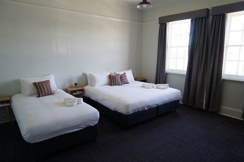 Rosehill Hotel - Accommodation Resorts 0