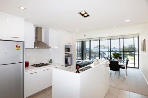 Brand New Executive Apartment - Accommodation Resorts 5
