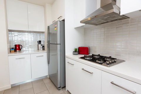 Brand New Executive Apartment - Accommodation Resorts 6