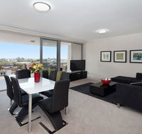 The Junction Palais - Modern and Spacious 2BR Bondi Junction Apartment Close to Everything - Accommodation Resorts