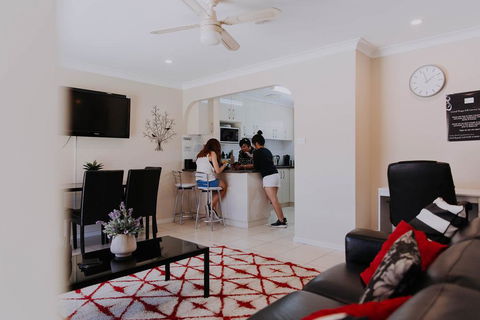 Central Wagga Self Catering Apartment - Accommodation Resorts 5
