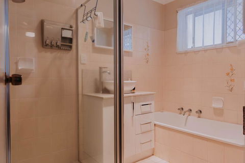 Central Wagga Self Catering Apartment - Accommodation Resorts 11