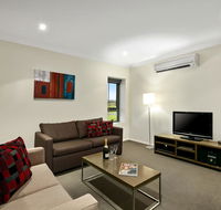 Quest Singleton - Accommodation Resorts