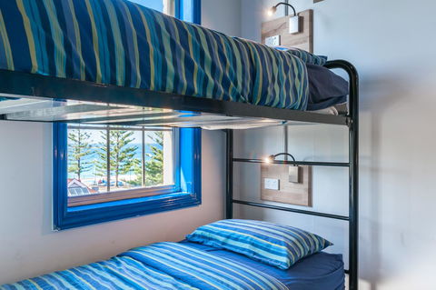 Mad Monkey Hostel Coogee Beach - Accommodation Resorts 3