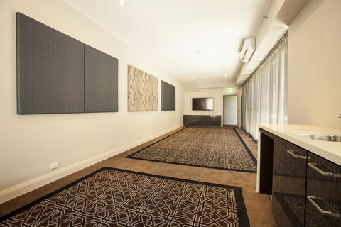 Avonmore On The Park Boutique Hotel - Accommodation Resorts 38