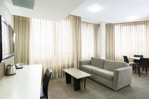Metro Hotel Marlow Sydney Central - Accommodation Resorts 10