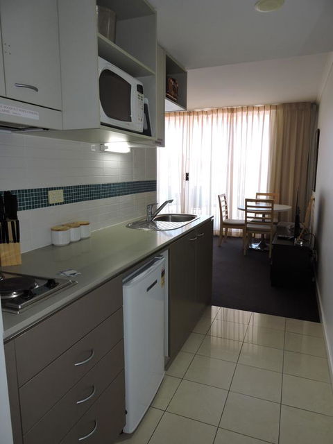 BASE Holidays - Ettalong Beach Premium Apartments - Accommodation Resorts 10