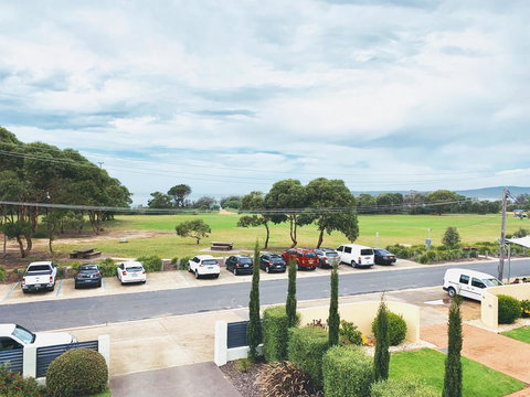 Seachange 3 - Accommodation Resorts 1