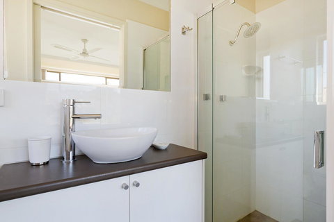 Baywatch Apartments Merimbula - Accommodation Resorts 13