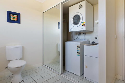 Baywatch Apartments Merimbula - Accommodation Resorts 17