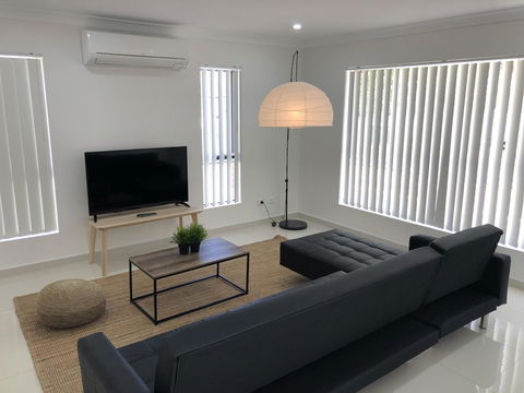 44A Adelaide Street - Accommodation Resorts 5