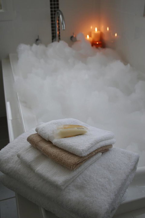 Encore Apartments - Accommodation Resorts 12