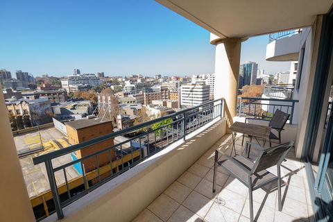Castle Serviced Apartments - Accommodation Resorts 23