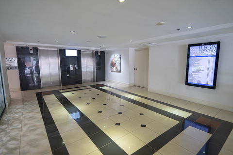 Castle Serviced Apartments - Accommodation Resorts 34