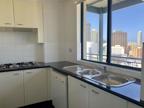 Castle Serviced Apartments - Accommodation Resorts 2