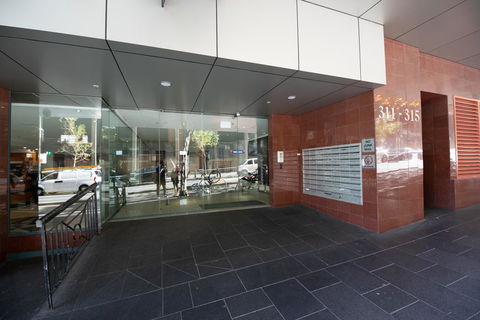 Castle Serviced Apartments - Accommodation Resorts 31