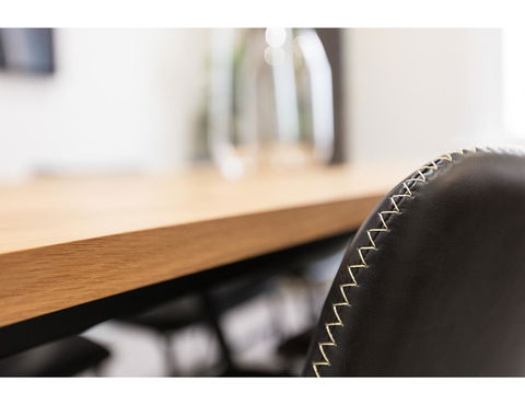 Large, Stylish And Quiet Penthouse Steps From Surf - Accommodation Resorts 22