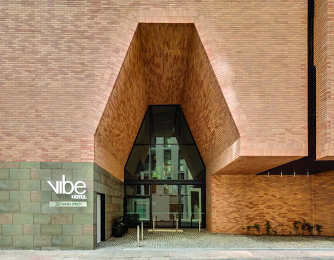 Vibe Hotel Sydney Darling Harbour - Accommodation Resorts 4